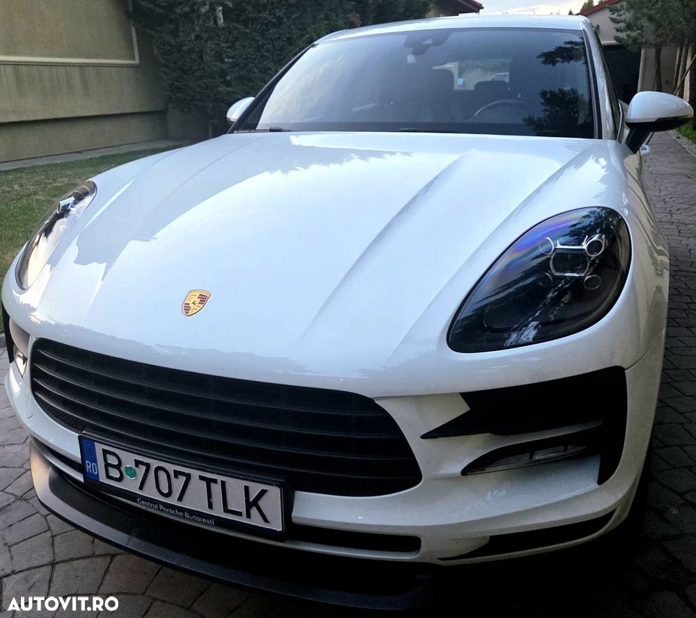 Porsche Macan Standard - 1