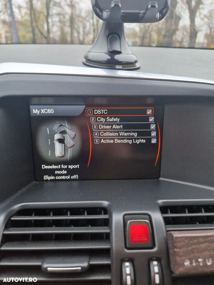 Volvo XC 60 D4 AWD Geartronic Kinetic - 12