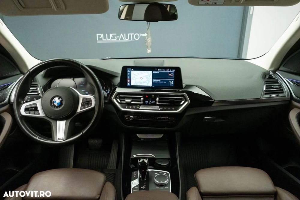 BMW X3 xDrive20i AT - 12