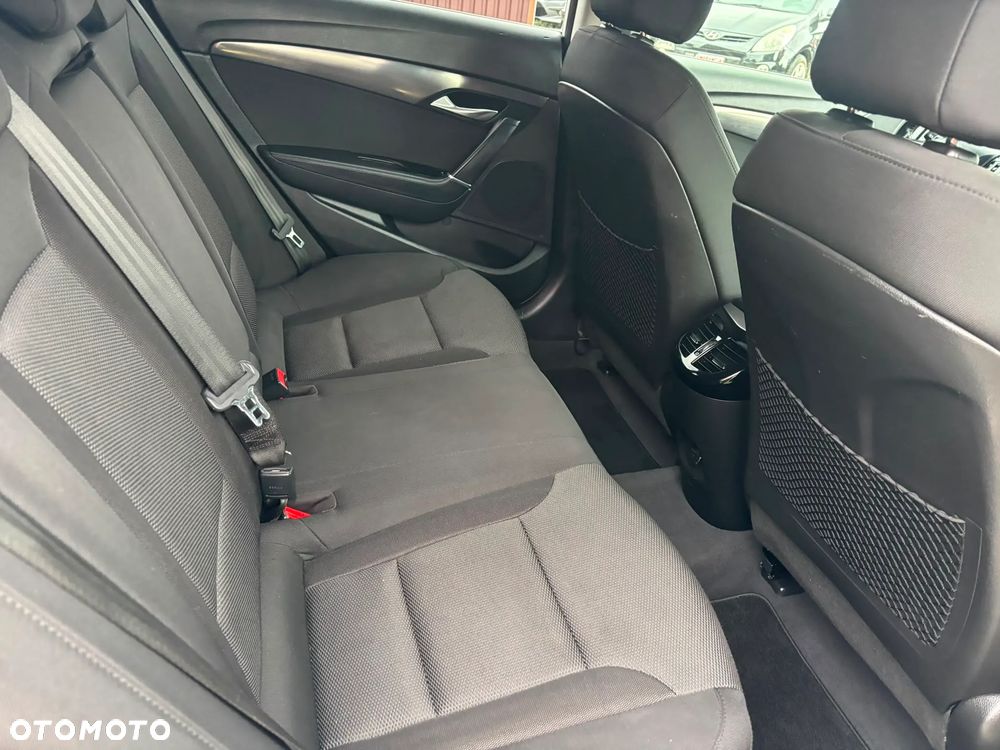 Hyundai i40 1.7 CRDi Premium - 21
