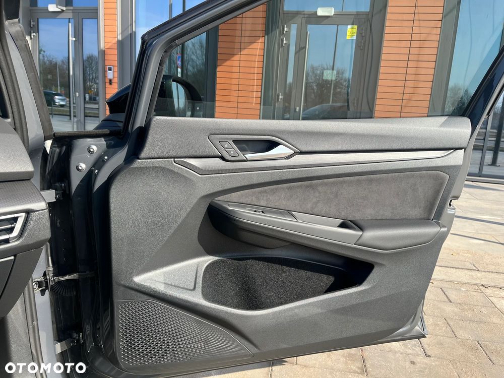 Volkswagen Golf GTI 2.0 TSI OPF Performance - 18