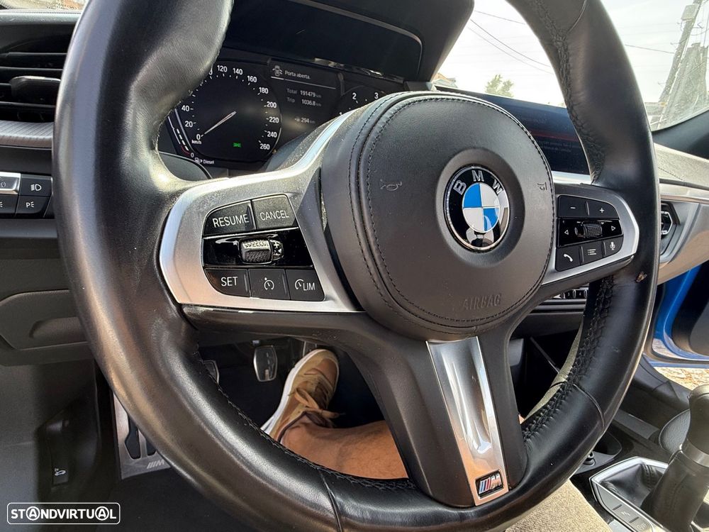 BMW 116 d Pack Desportivo M - 15
