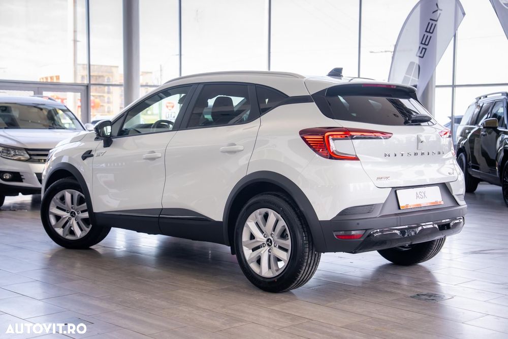 Mitsubishi ASX - 9