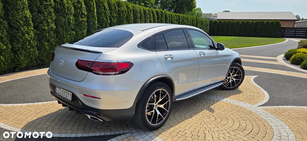 Mercedes-Benz GLC 220 d 4-Matic - 2