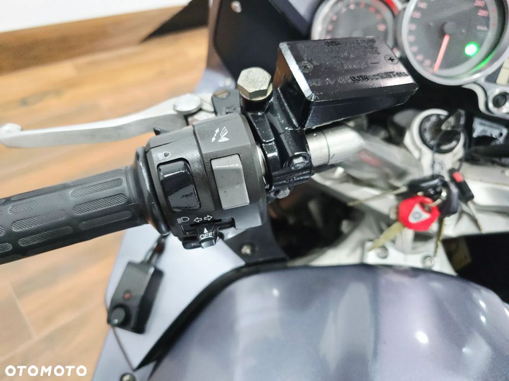 Yamaha FJR - 18