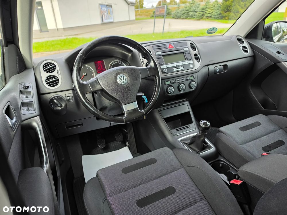 Volkswagen Tiguan 1.4 TSI BlueMotion Technology Lounge Sport & Style - 13
