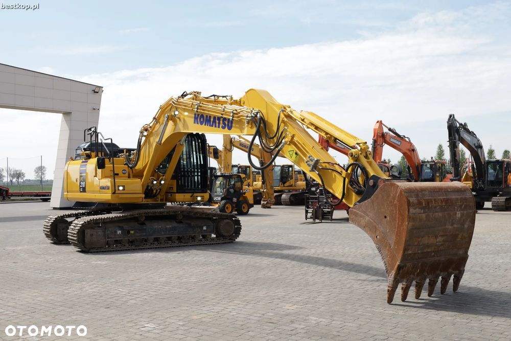 Komatsu PC210LC-11 - 34