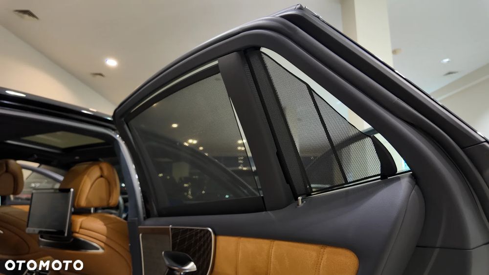 Lexus LS 500h Omotenashi AWD - 30