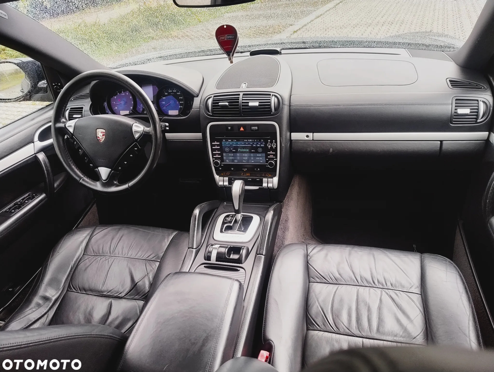 Porsche Cayenne Tiptronic S - 17