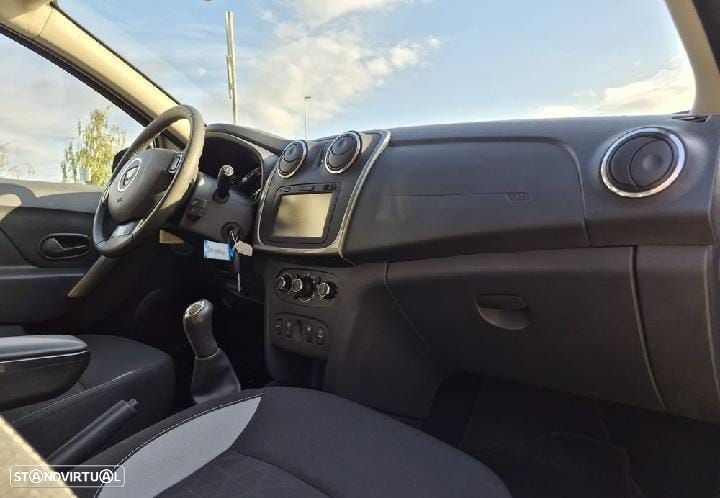 Dacia Sandero 0.9 TCe Stepway - 5