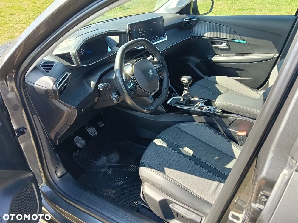 Peugeot 208 PureTech 100 Active - 16