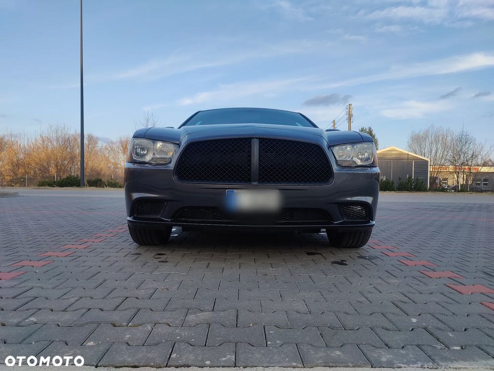 Dodge Charger - 12