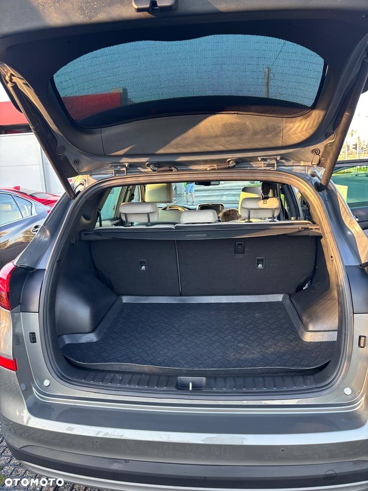 Hyundai Tucson 2.0 CRDI Premium 4WD - 15