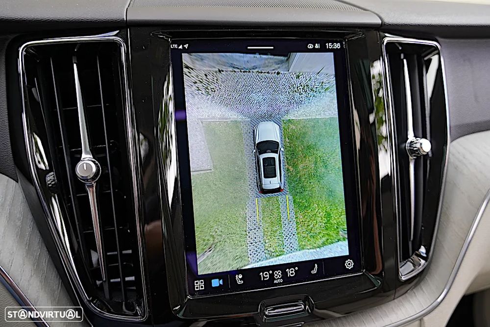 Volvo XC 60 2.0 T6 PHEV Plus Bright AWD - 37