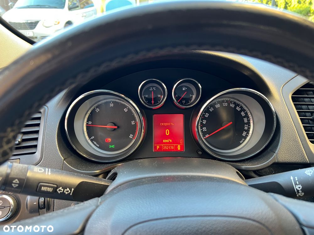 Opel Insignia 2.0 CDTI Cosmo - 18