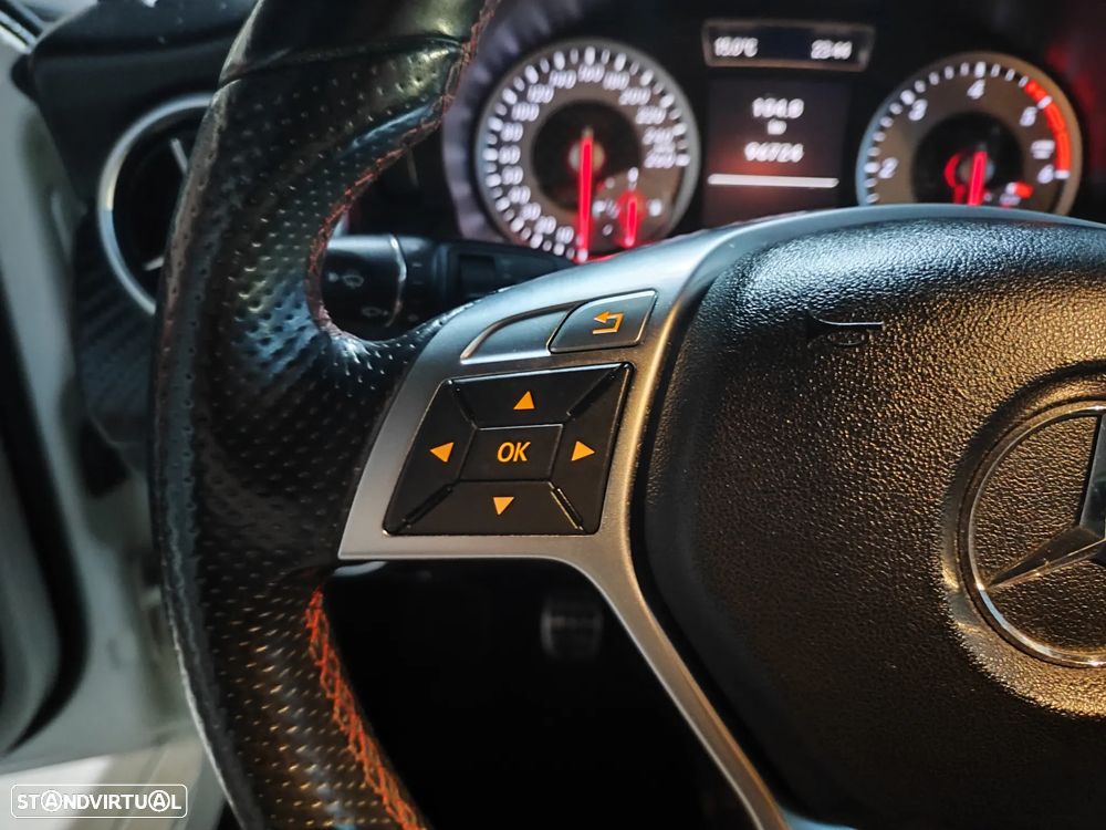 Mercedes-Benz A 180 CDI BE AMG Line - 22