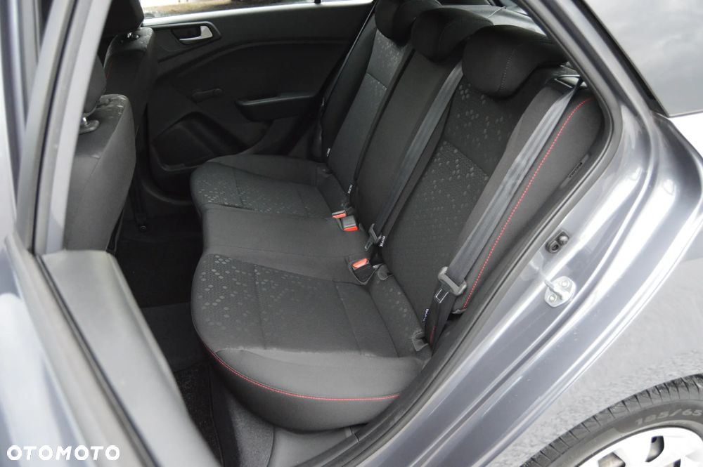 Hyundai i20 blue 1.2 Classic - 28