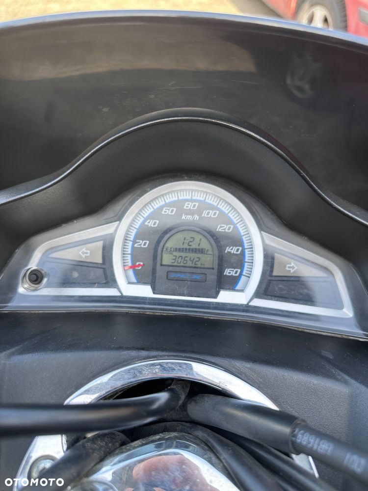 Honda PCX - 5