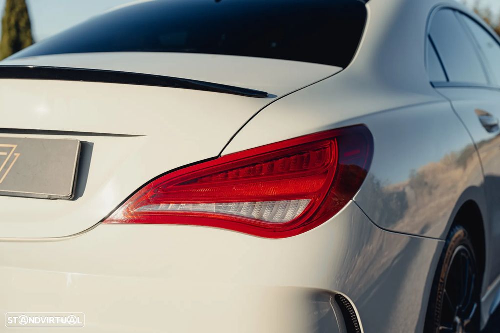 Mercedes-Benz CLA 220 - 16