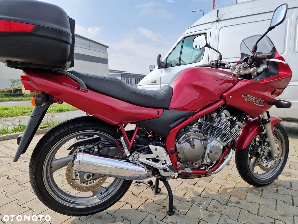 Yamaha XJ - 24