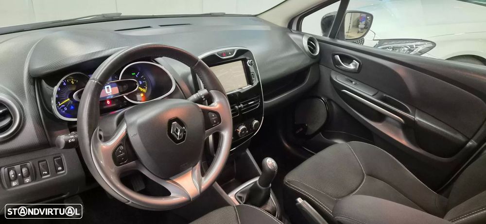 Renault Clio Sport Tourer 1.5 dCi - 9