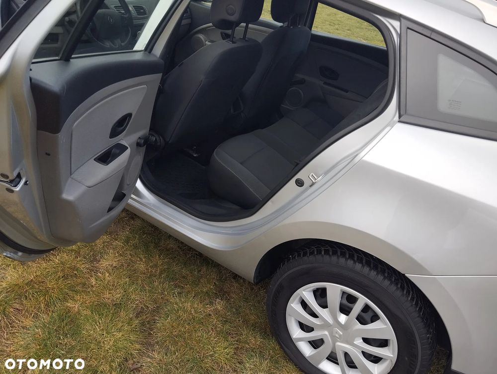 Renault Megane 1.6 16V 100 TomTom Edition - 10