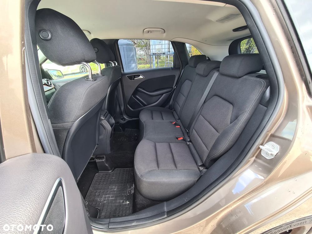 Mercedes-Benz Klasa B 180 CDI 7G-DCT - 24