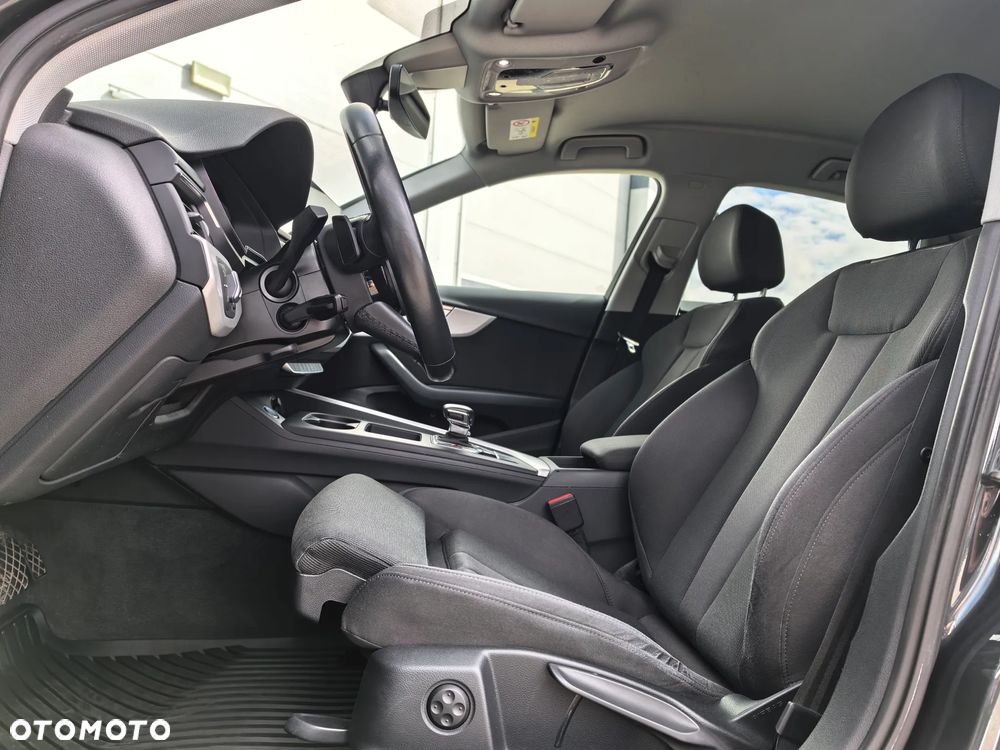 Audi A4 Limousine 35 TFSI mHEV S tronic - 26