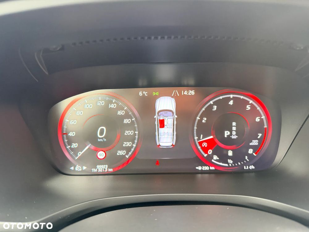 Volvo V60 B3 B Momentum Core - 24