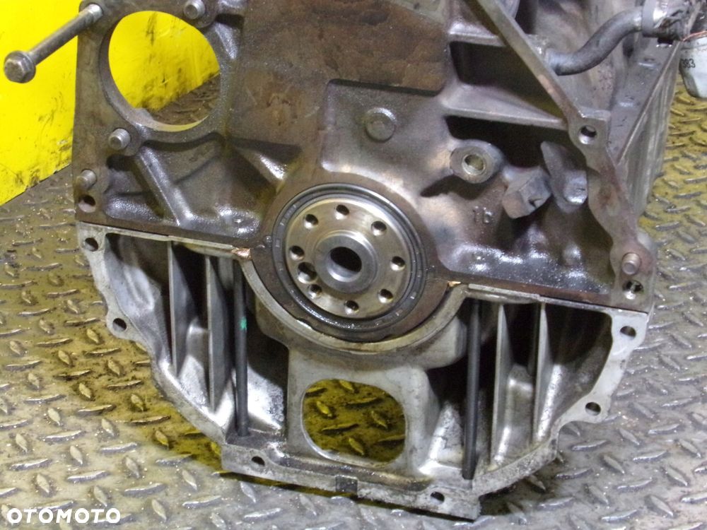 OPEL SENATOR 2.5 B 90r 140KM 25NE 87-93 silnik 25NE - 16