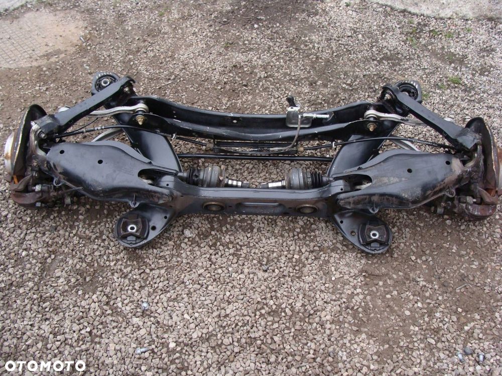zawieszenie tylne kompletne mercedes e-klasa w 212 c-klasa w204 glk spawane - 5