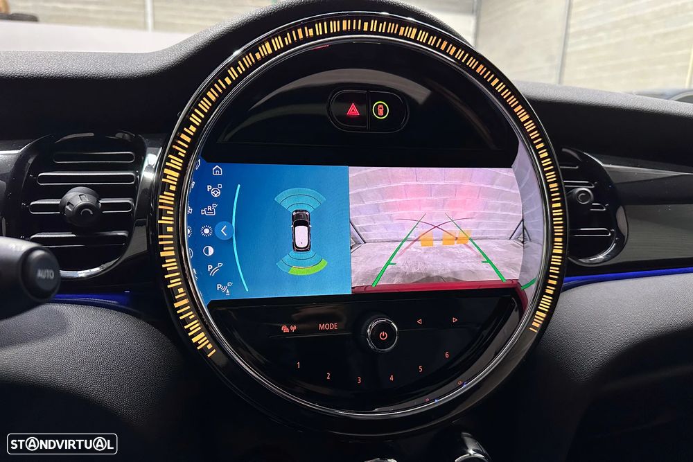 MINI 5 Portas Cooper S Premium JCW Auto - 39