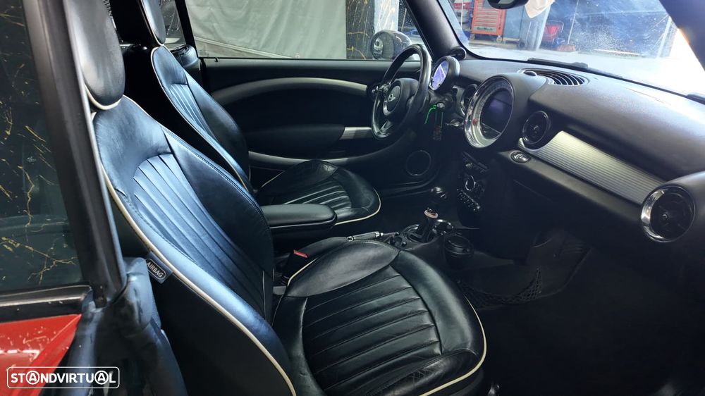 MINI Cabrio Cooper SD Auto - 9