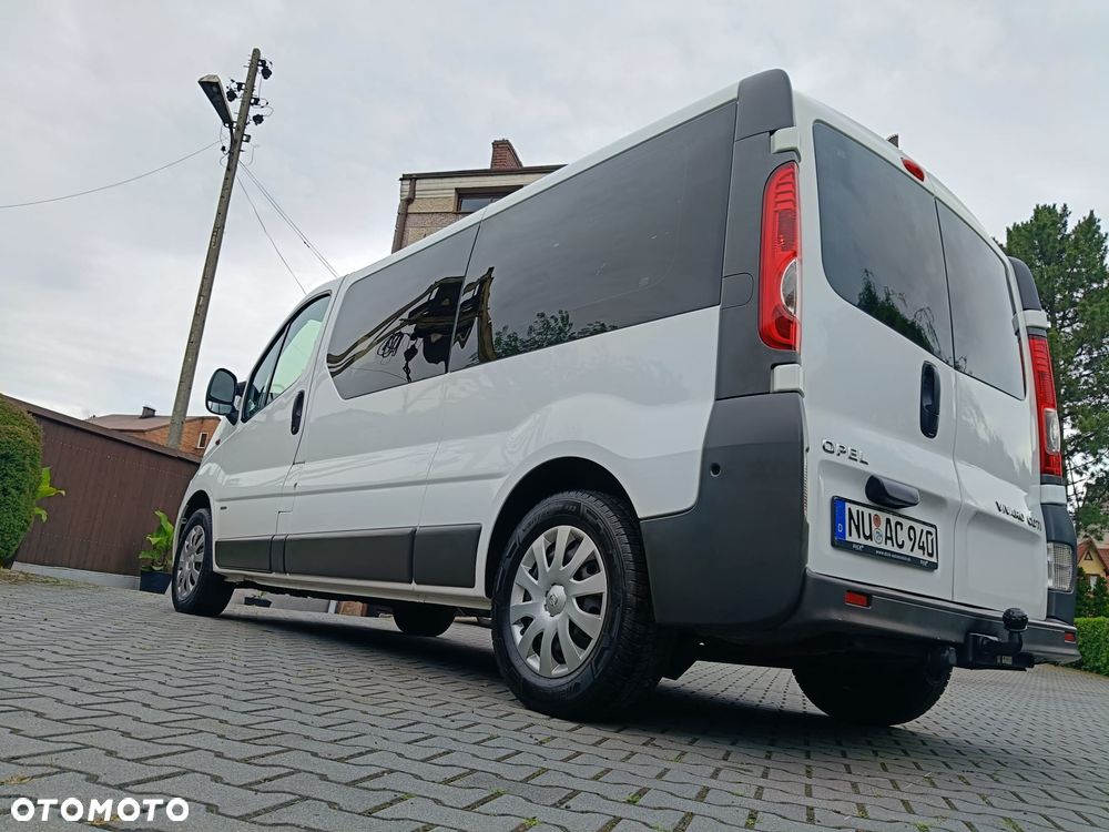 Opel Vivaro - 22
