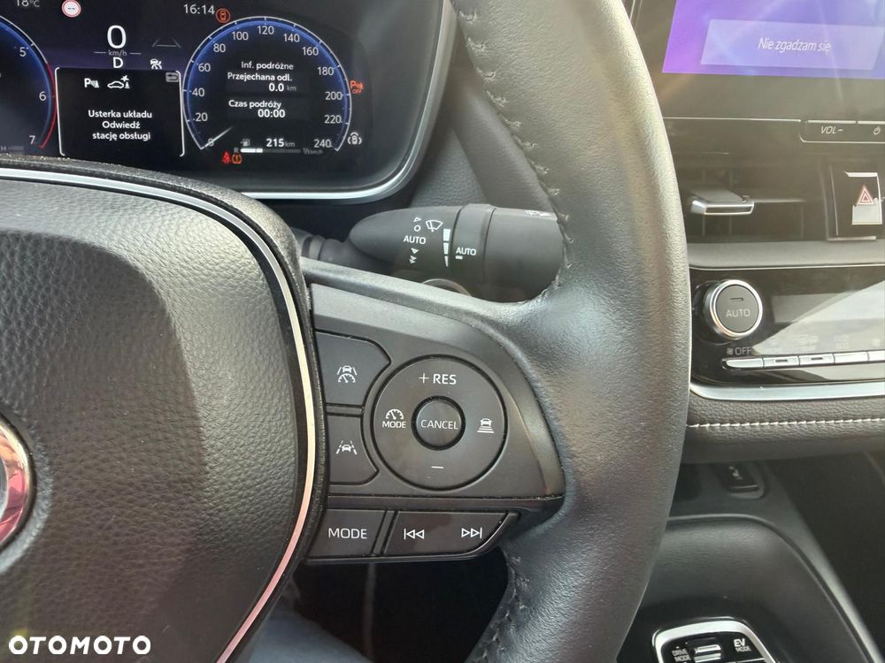 Toyota Corolla 1.8 Hybrid Executive - 16