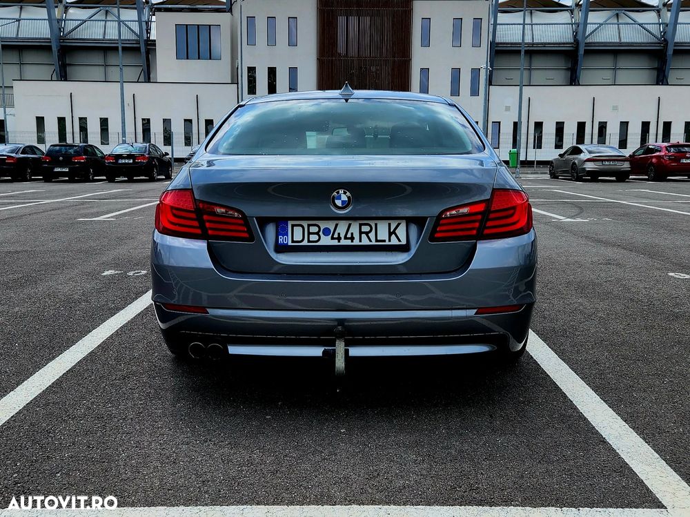 BMW Seria 5 525d Sport-Aut. - 4