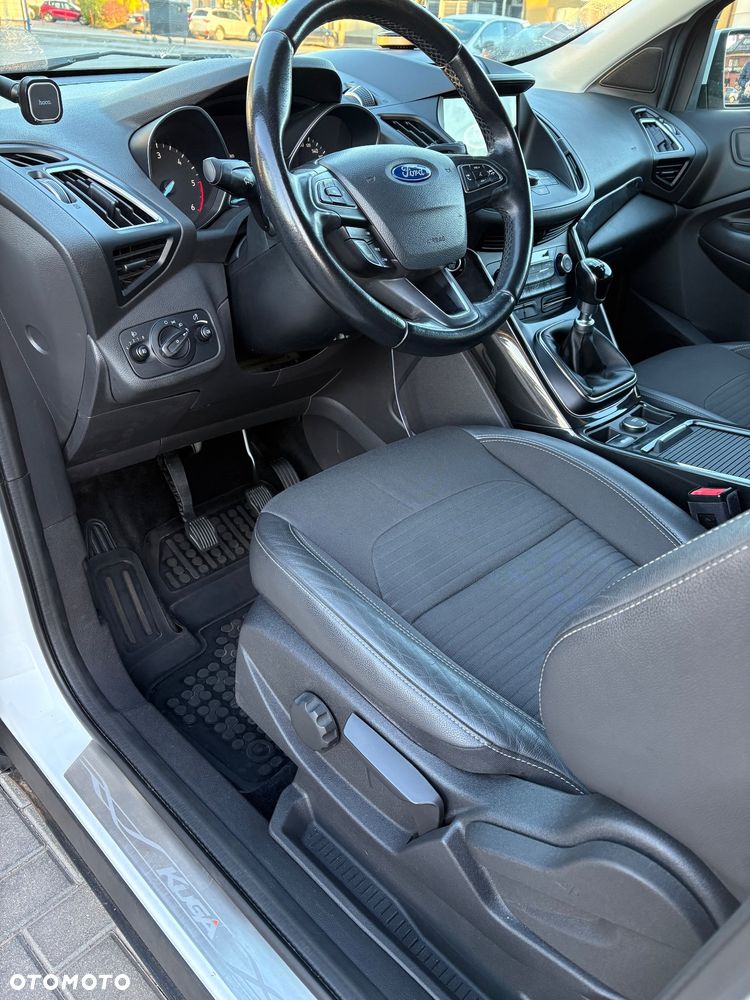 Ford Kuga 2.0 TDCi FWD Edition - 13