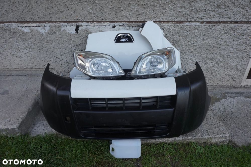 WZMOCNIENIE PAS KOMPLETNY PRZÓD BIPPER PEUGEOT