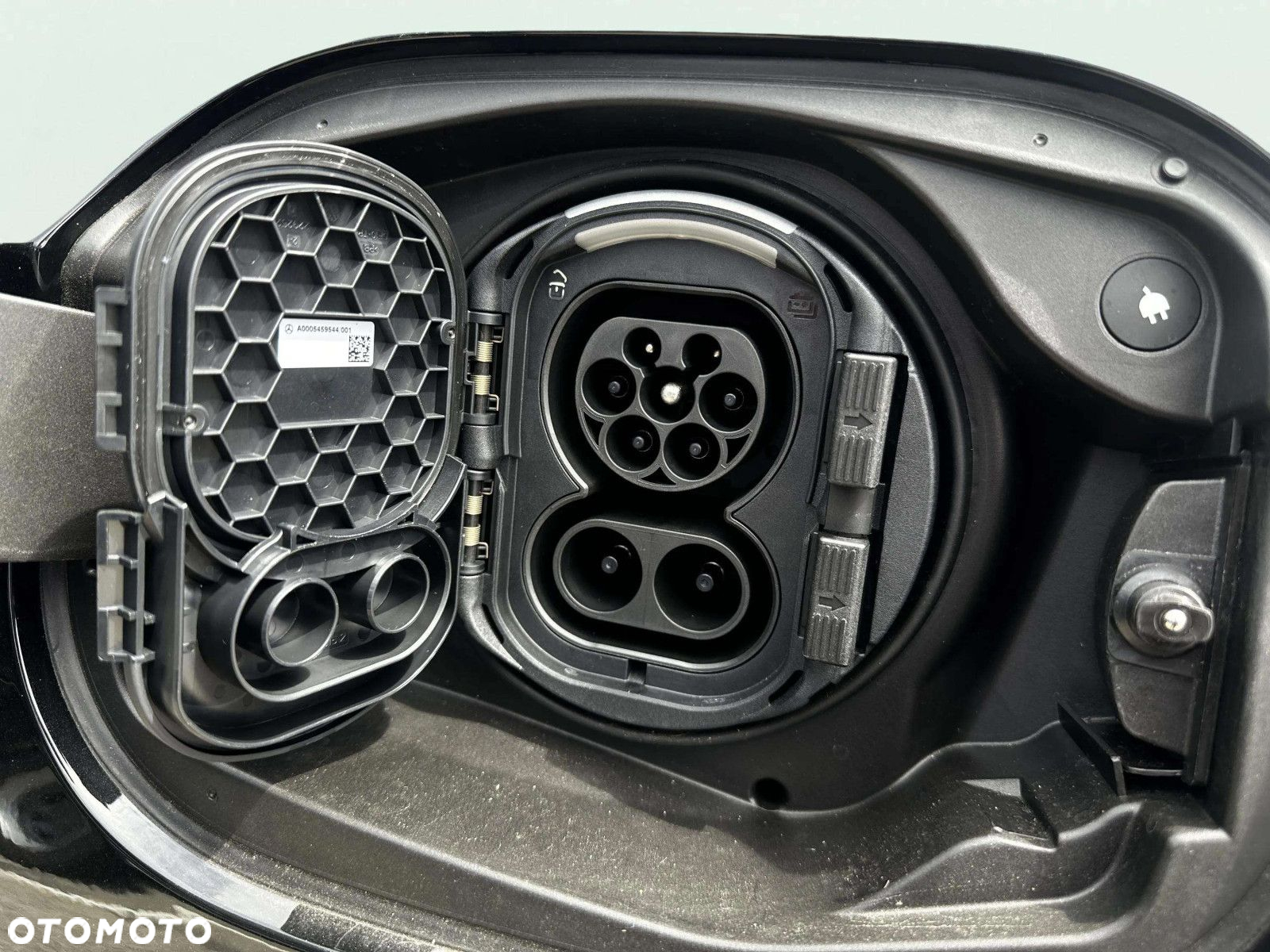 Mercedes-Benz Klasa E - 20
