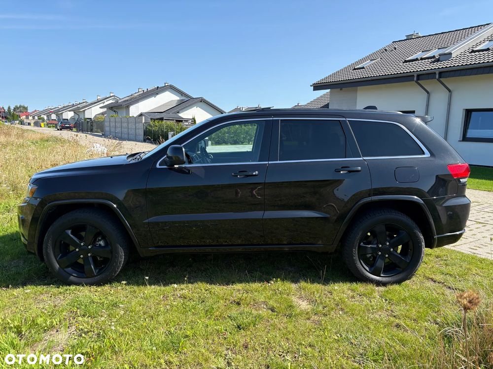 Jeep Grand Cherokee - 11