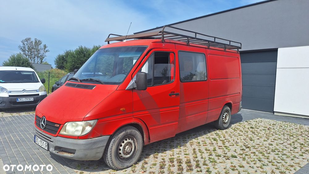 Mercedes-Benz Sprinter - 1