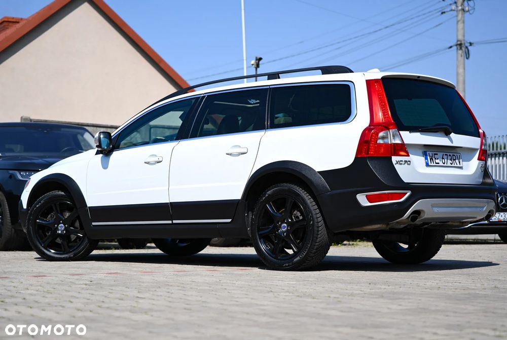 Volvo XC 70 D5 AWD Summum - 33