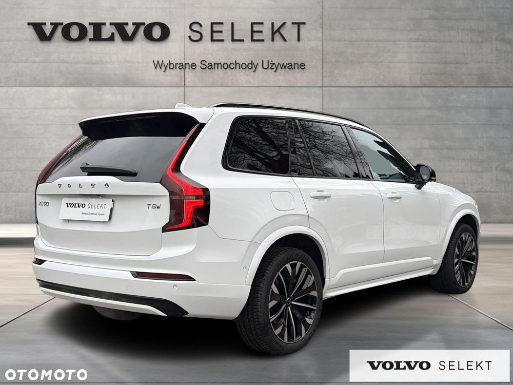 Volvo XC 90 - 7