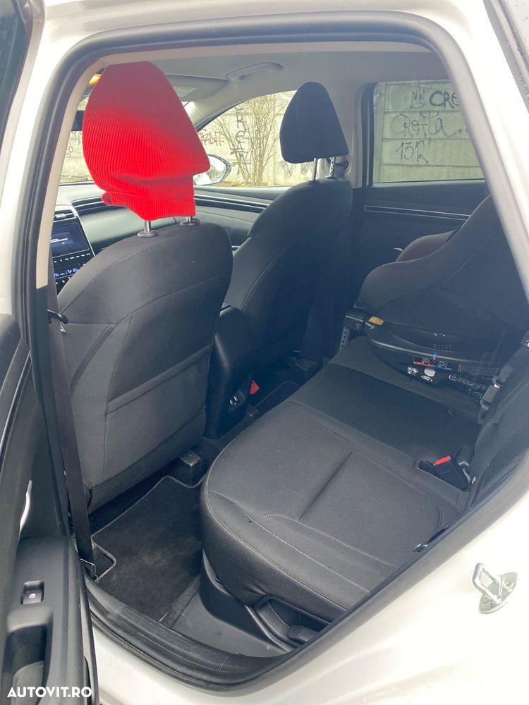 Hyundai Tucson 1.6 T-GDi HEV 2WD Select - 16
