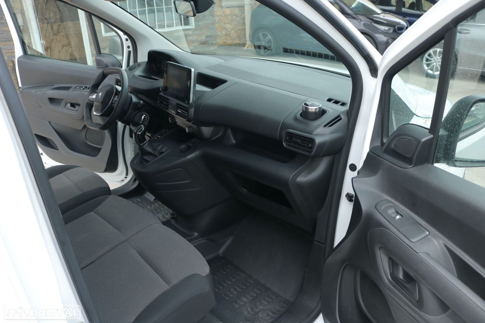 Peugeot Partner 1.5 BlueHDi Premium Standard - 11