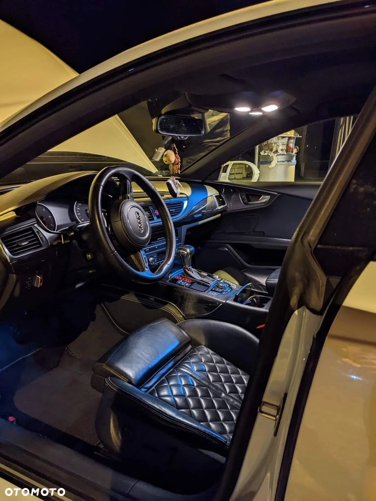 Audi A7 Sportback - 11