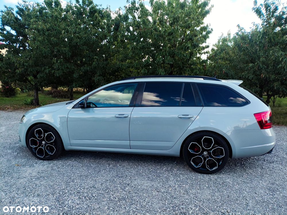 Skoda Octavia 2.0 TDI (Green tec) RS - 12