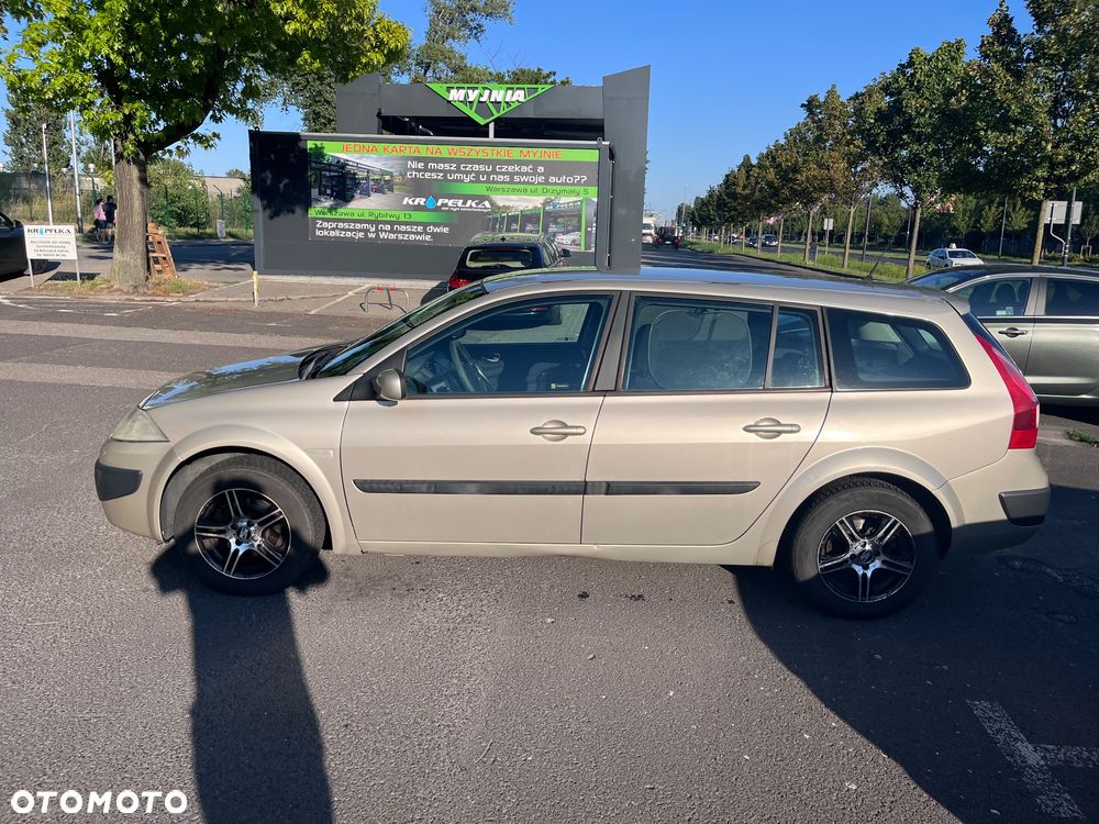 Renault Megane 1.4 16V Authentique - 9