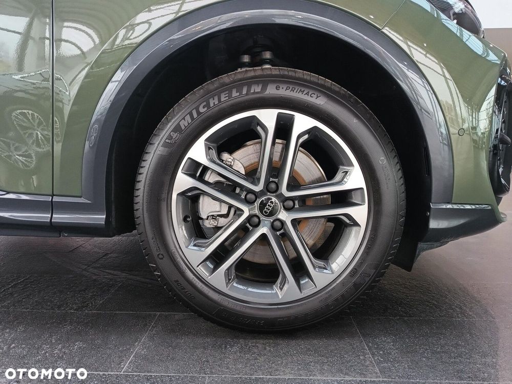 Audi Q5 Sportback - 36