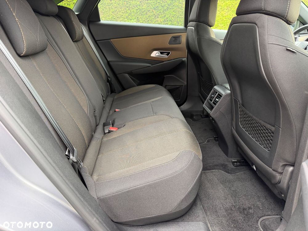DS Automobiles DS 7 Crossback 1.6 E-Tense Bastille + - 23